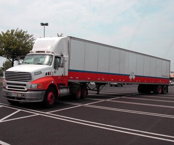 Moving truck